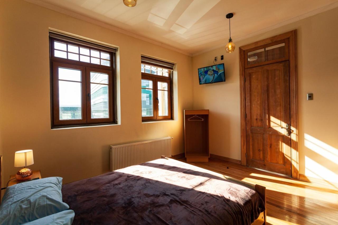 Hostal Boutique Patagonia Mistica プンタアレナス エクステリア 写真