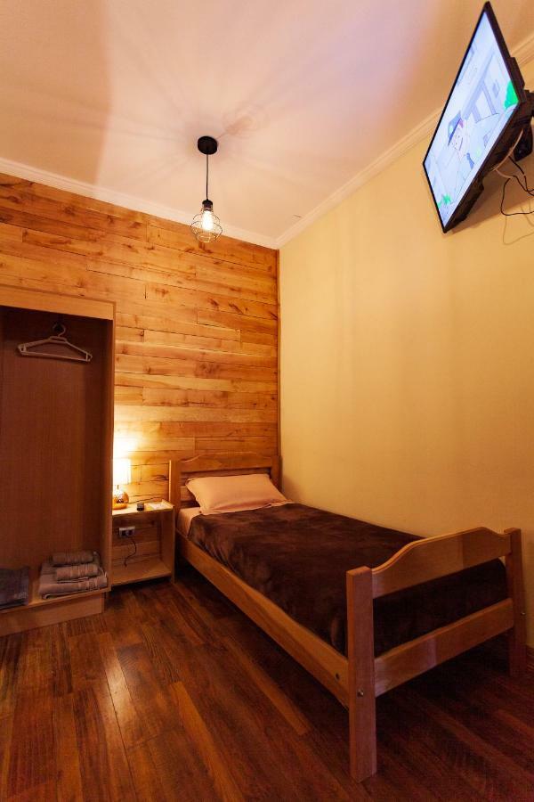 Hostal Boutique Patagonia Mistica プンタアレナス エクステリア 写真